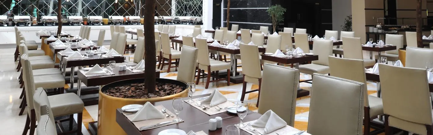 Sunday Hotel Holiday International Dubai 4*,  Verenigde Arabische Emiraten